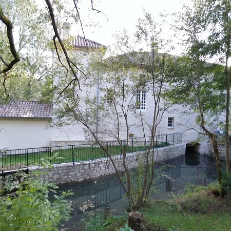 Ferienhaus Moulin De James Roquecor